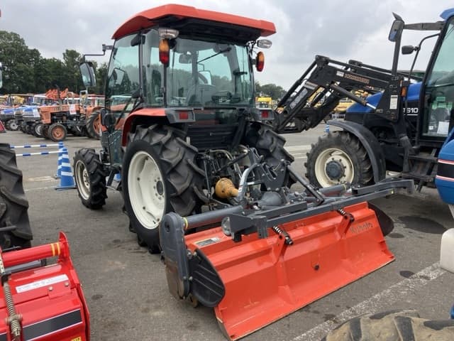 Tractor — Auction (lot 8459-2118)