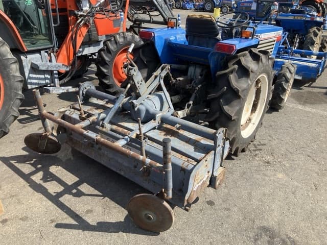 Tractor — Auction (lot 8459-2127)