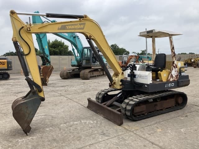 MINI EXCAVATOR — Auction (lot 8459-214)