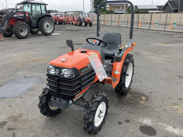 Tractor — Auction (lot 8459-2145)