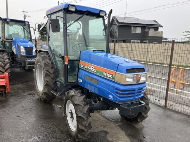 Tractor — Auction (lot 8459-2153)