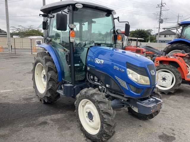 Tractor — Auction (lot 8459-2154)