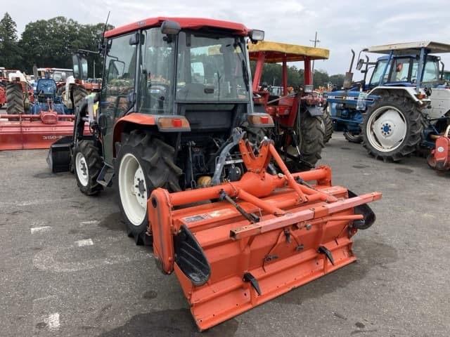 Tractor — Auction (lot 8459-2158)