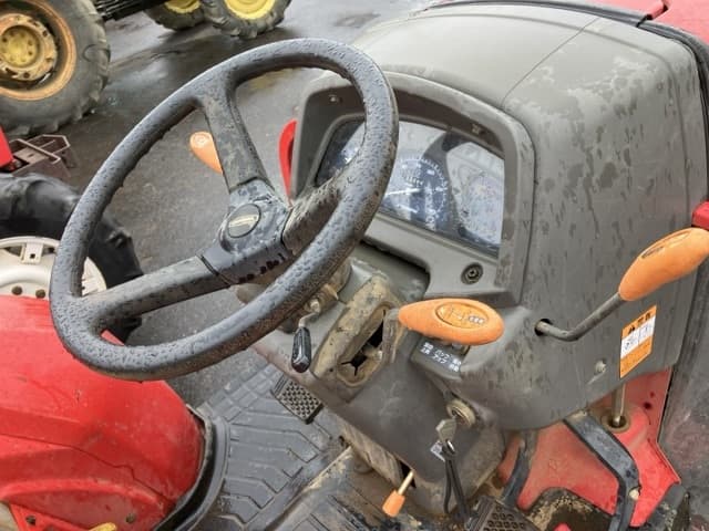 Tractor — Auction (lot 8459-2159)