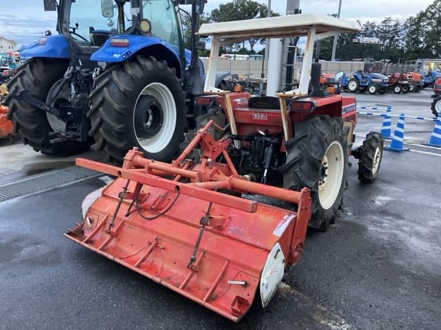 Tractor — Auction (lot 8459-2164)