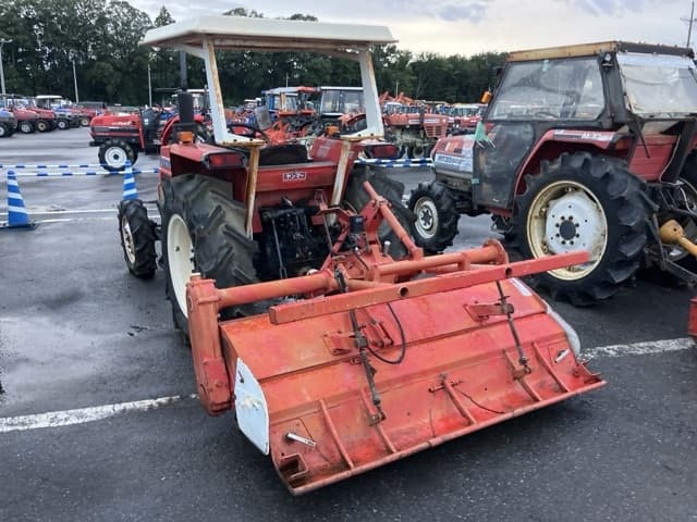 Tractor — Auction (lot 8459-2164)