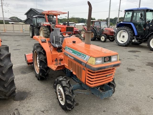 Tractor — Auction (lot 8459-2165)