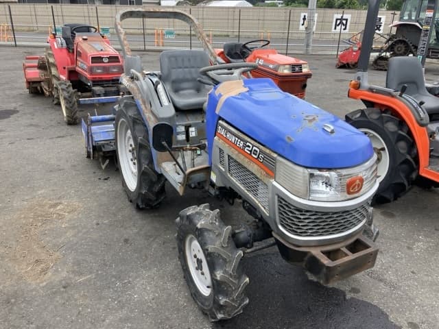 Tractor — Auction (lot 8459-2167)
