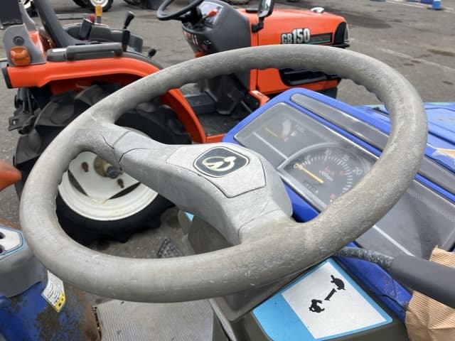 Tractor — Auction (lot 8459-2167)