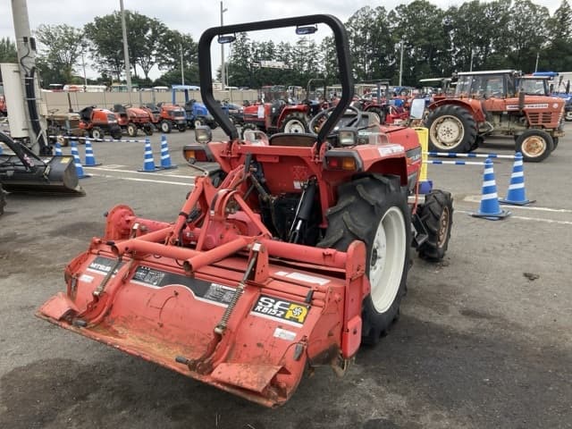 Tractor — Auction (lot 8459-2169)