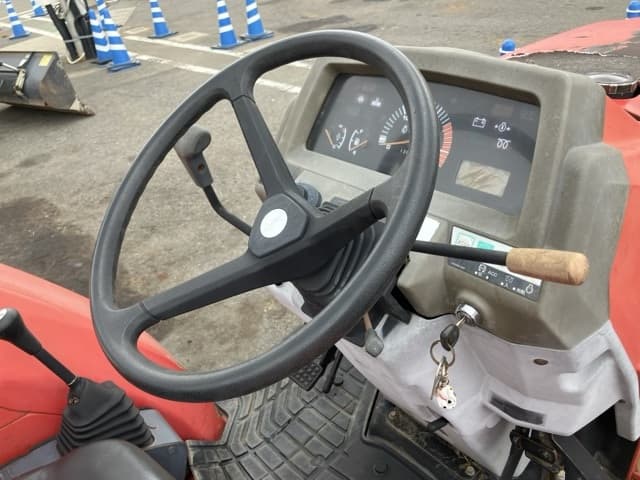 Tractor — Auction (lot 8459-2169)