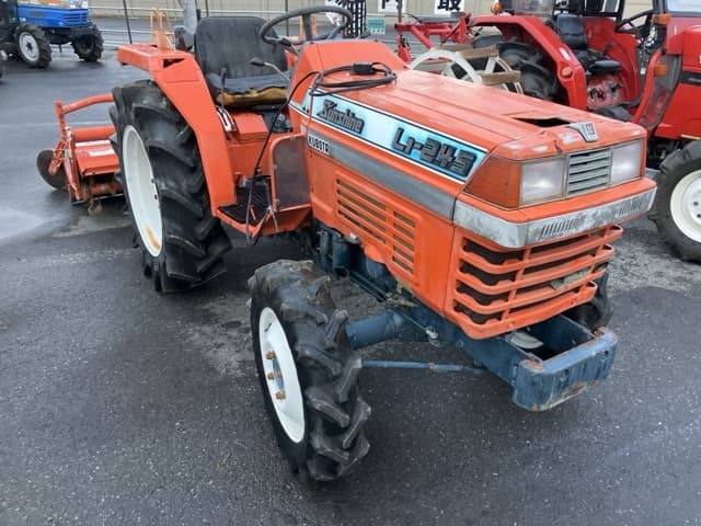 Tractor — Auction (lot 8459-2172)