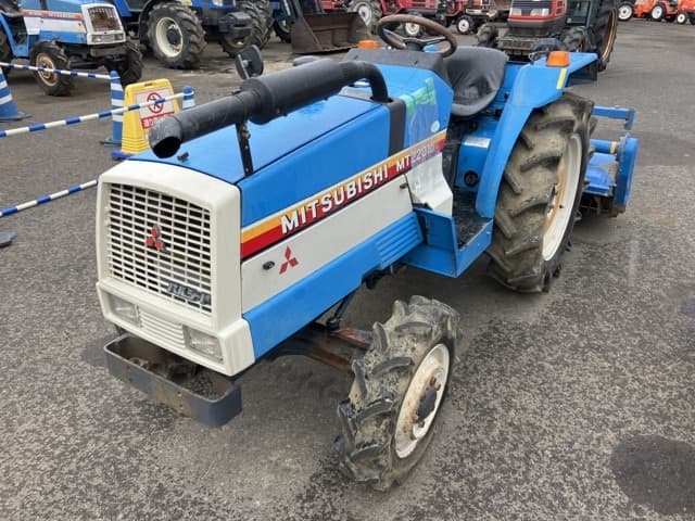 Tractor — Auction (lot 8459-2173)