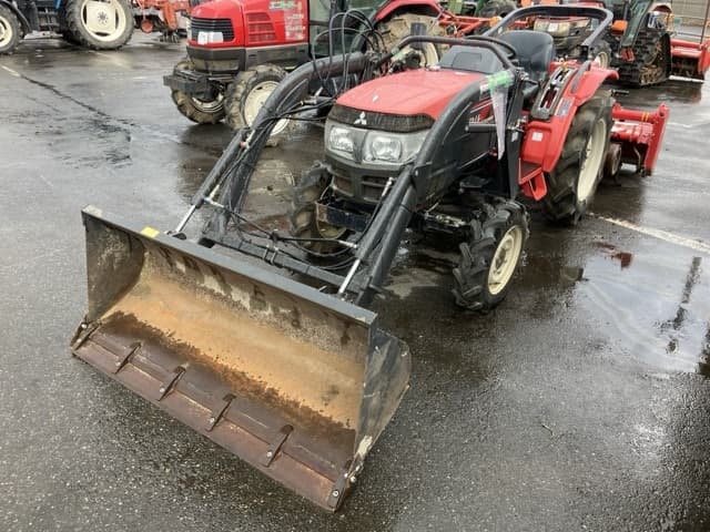Tractor — Auction (lot 8459-2174)