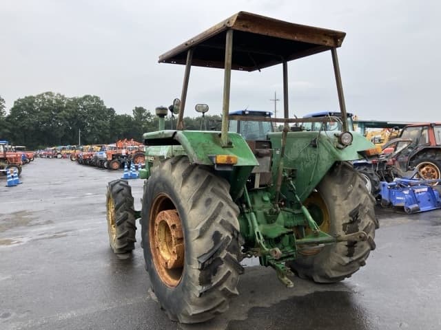 Tractor — Auction (lot 8459-2177)