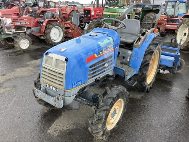 Tractor — Auction (lot 8459-2184)