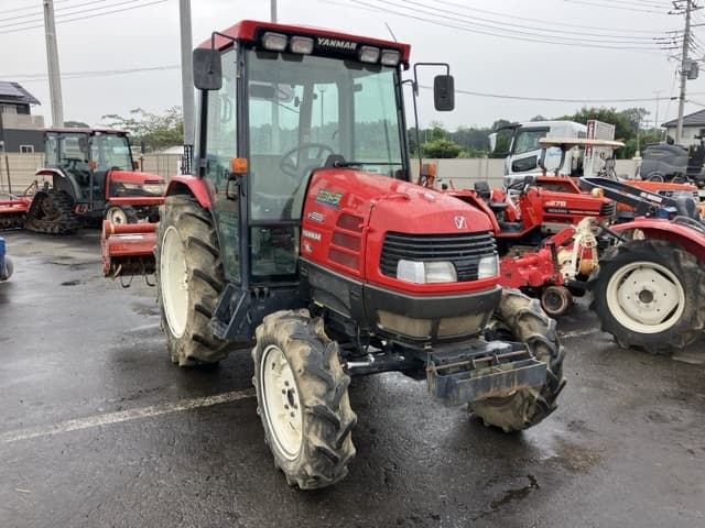 Tractor — Auction (lot 8459-2186)
