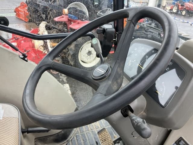 Tractor — Auction (lot 8459-2186)