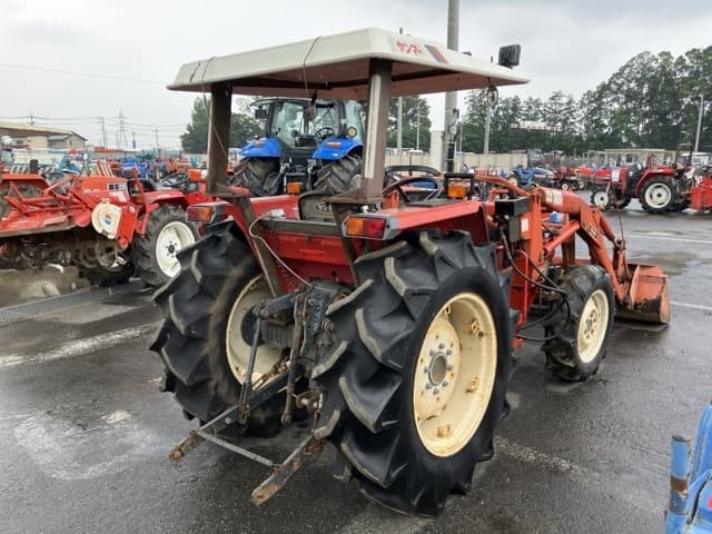 Tractor — Auction (lot 8459-2190)