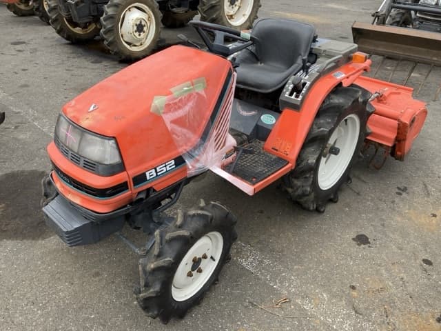 Tractor — Auction (lot 8459-2193)