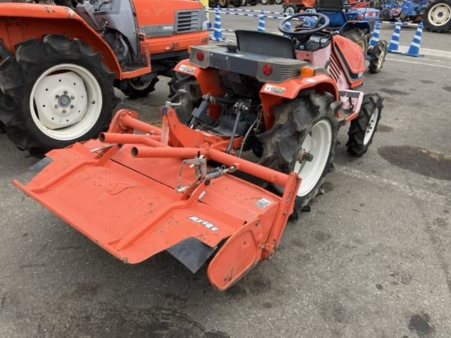 Tractor — Auction (lot 8459-2193)