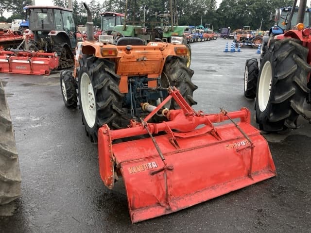 Tractor — Auction (lot 8459-2195)
