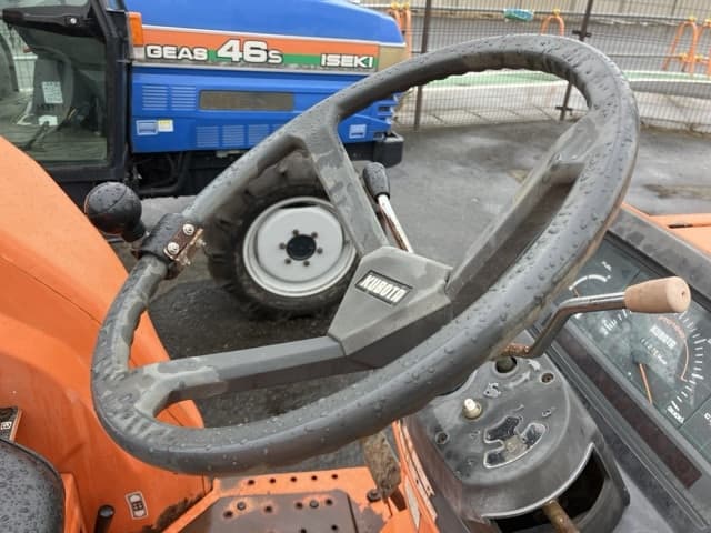 Tractor — Auction (lot 8459-2195)