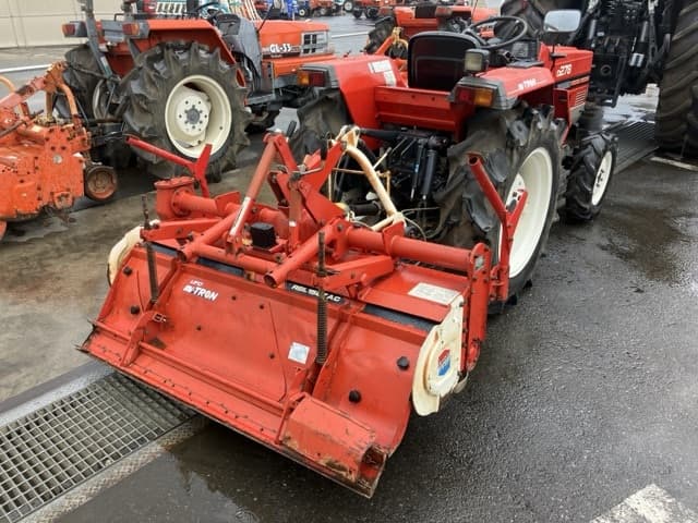 Tractor — Auction (lot 8459-2199)