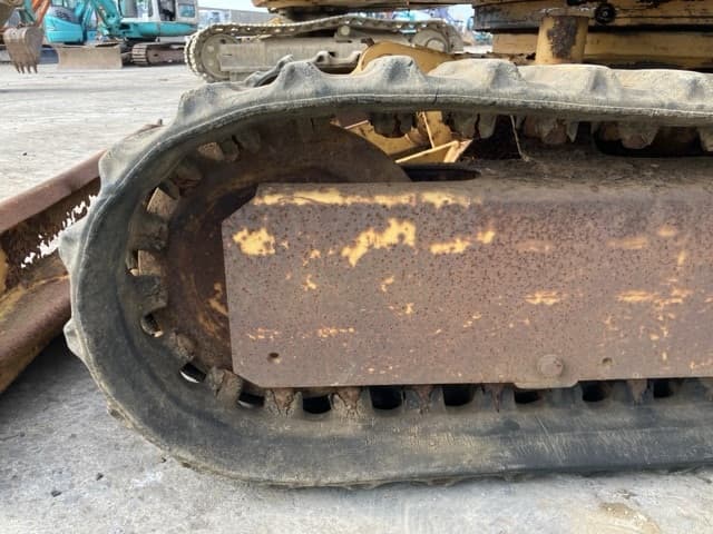 MINI EXCAVATOR — Auction (lot 8459-220)