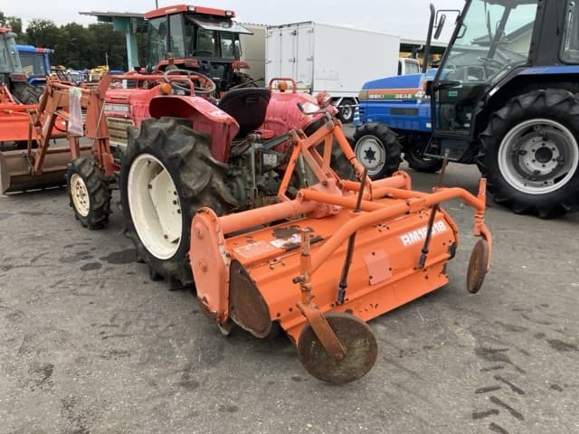 Tractor — Auction (lot 8459-2201)