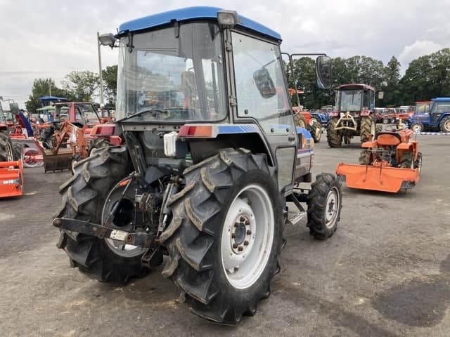 Tractor — Auction (lot 8459-2202)