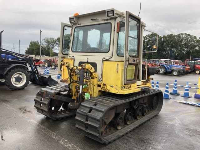 Tractor — Auction (lot 8459-2206)
