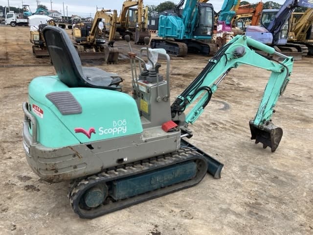 MINI EXCAVATOR — Auction (lot 8459-221)