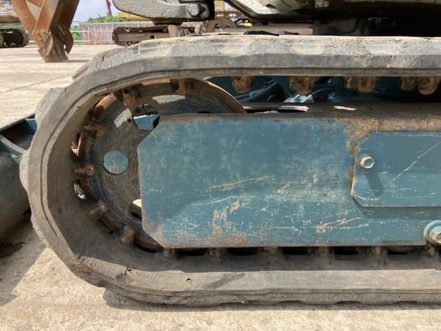 MINI EXCAVATOR — Auction (lot 8459-221)