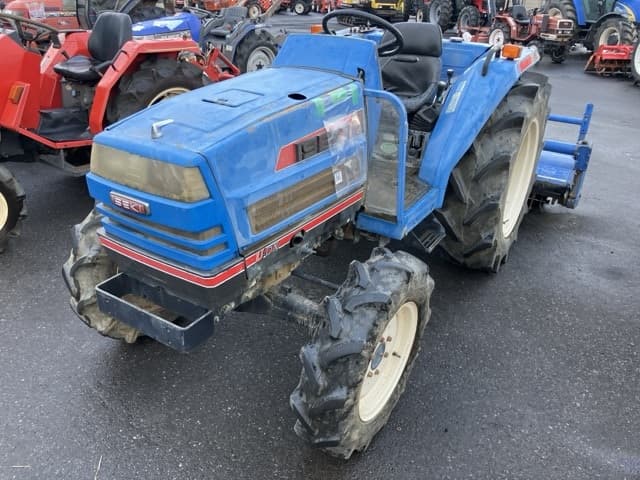 Tractor — Auction (lot 8459-2226)