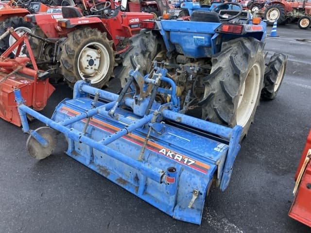 Tractor — Auction (lot 8459-2226)