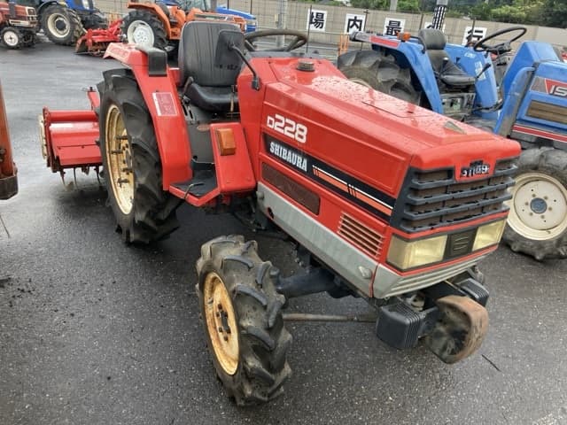 Tractor — Auction (lot 8459-2229)