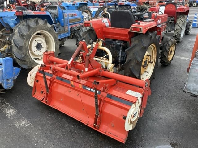 Tractor — Auction (lot 8459-2229)