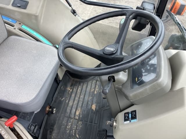 Tractor — Auction (lot 8459-2235)