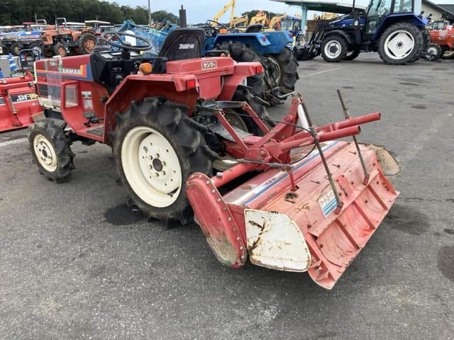 Tractor — Auction (lot 8459-2237)