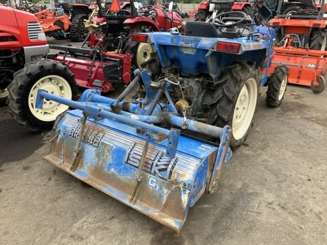 Tractor — Auction (lot 8459-2239)