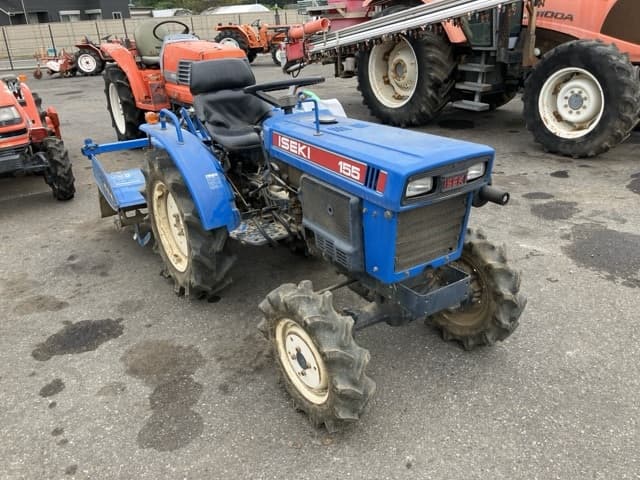 Tractor — Auction (lot 8459-2243)