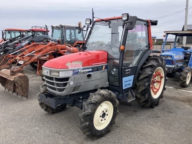 Tractor — Auction (lot 8459-2245)