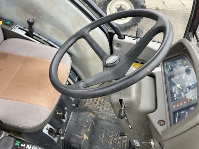 Tractor — Auction (lot 8459-2245)