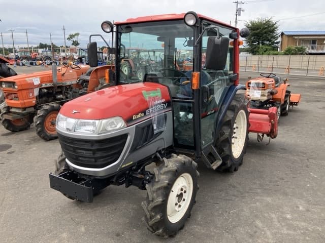 Tractor — Auction (lot 8459-2247)