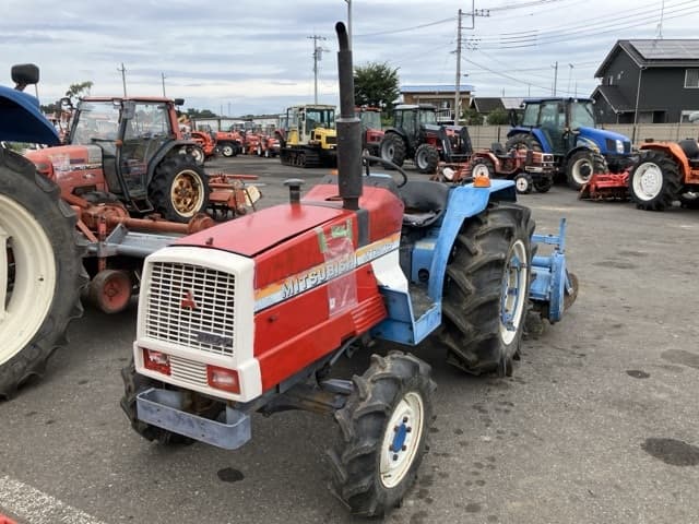 Tractor — Auction (lot 8459-2249)