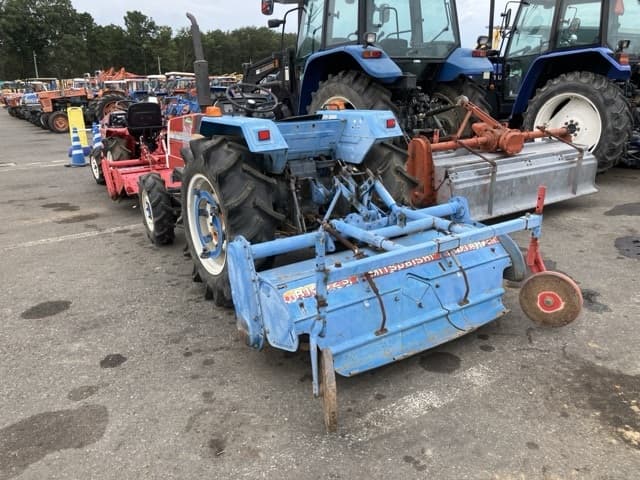 Tractor — Auction (lot 8459-2249)