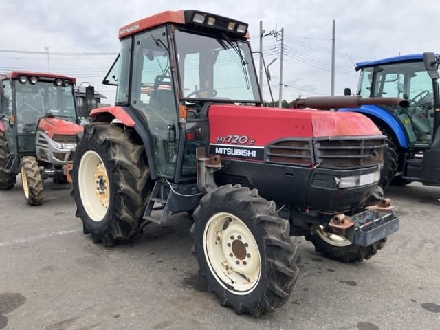 Tractor — Auction (lot 8459-2253)