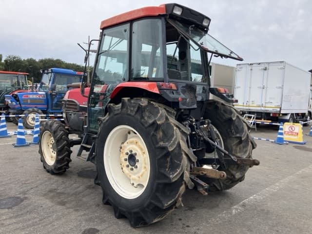 Tractor — Auction (lot 8459-2253)