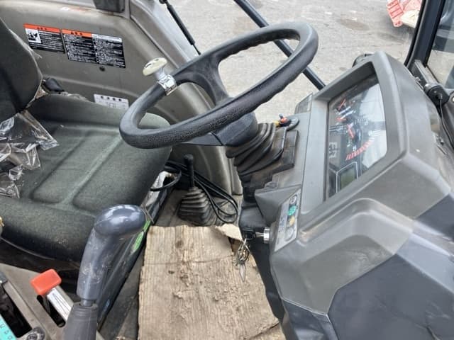 Tractor — Auction (lot 8459-2255)